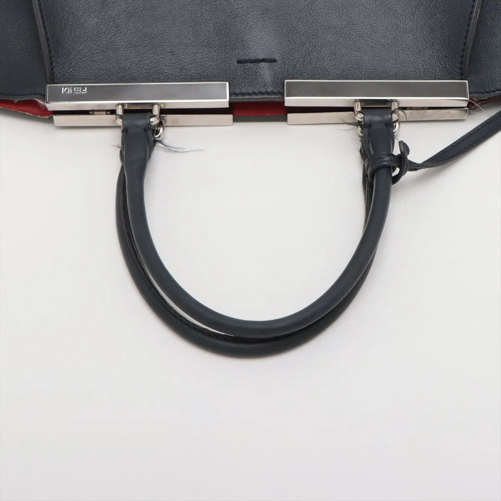Fendi Leather 2-Way Handbag Tote Shoulder Black — view 5