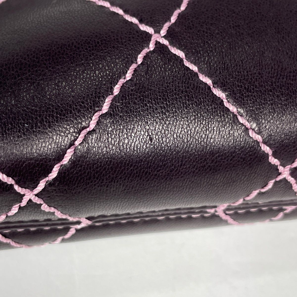 Chanel Pouch Wild Stitch CC Logo Leather Purple — view 4
