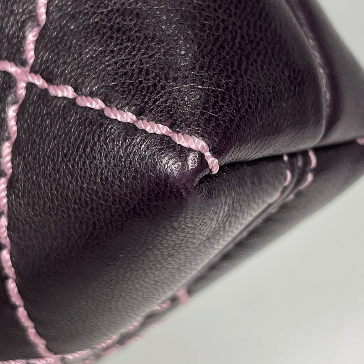 Chanel Pouch Wild Stitch CC Logo Leather Purple — view 3