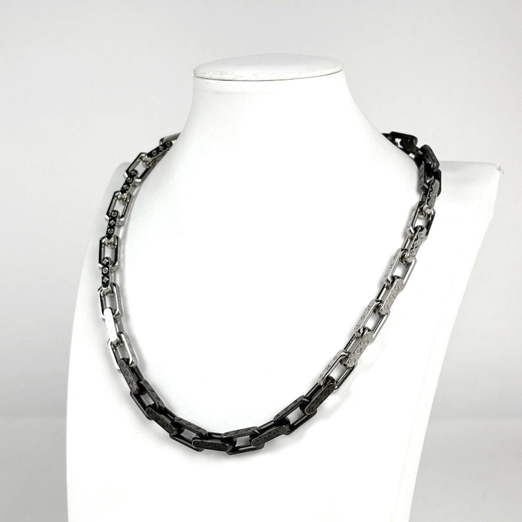 Louis Vuitton Collier Monogram Chain Necklace Metal Silver Black — view 5