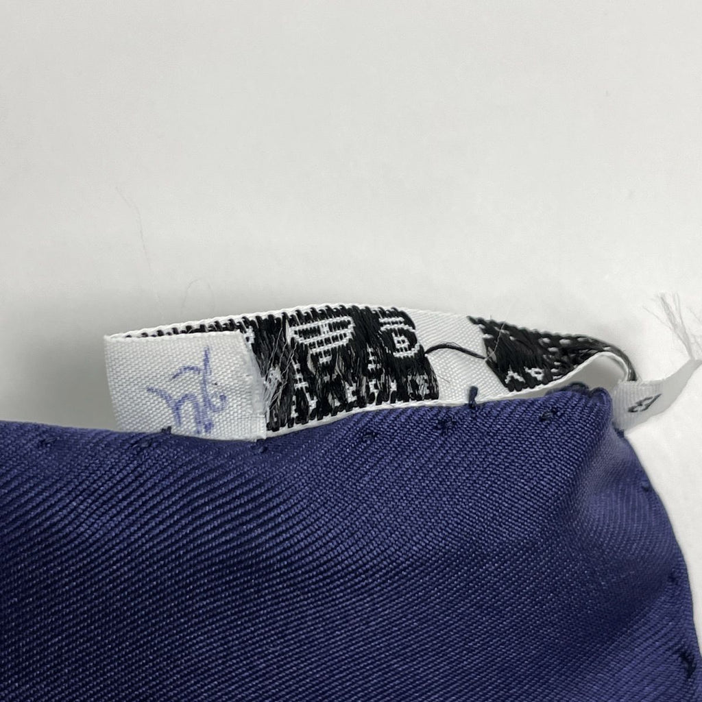 Hermes Carre 90 Envol Scarf Hito Silk Navy Multicolor — view 3