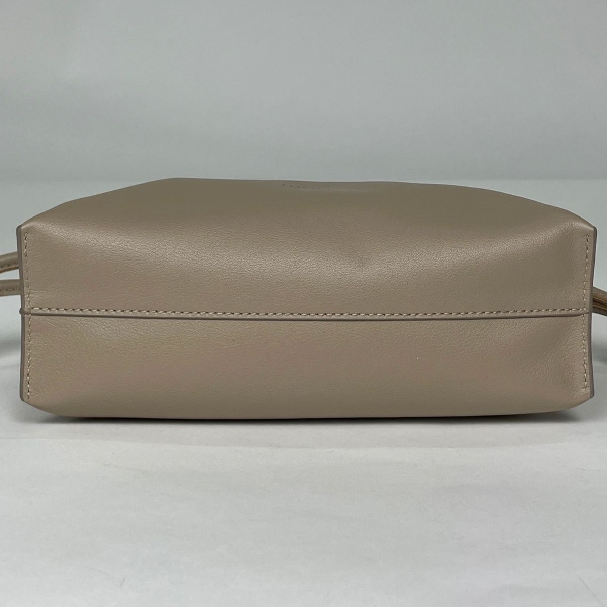 Loewe Flamenco Clutch Mini 2-Way Shoulder Bag Calfskin Beige — view 5