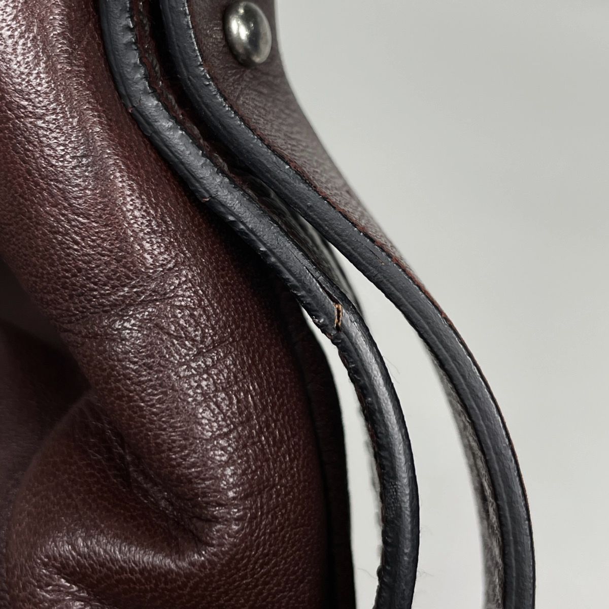 Saint Laurent Shoulder Bag Mombasa Leather Brown — view 7