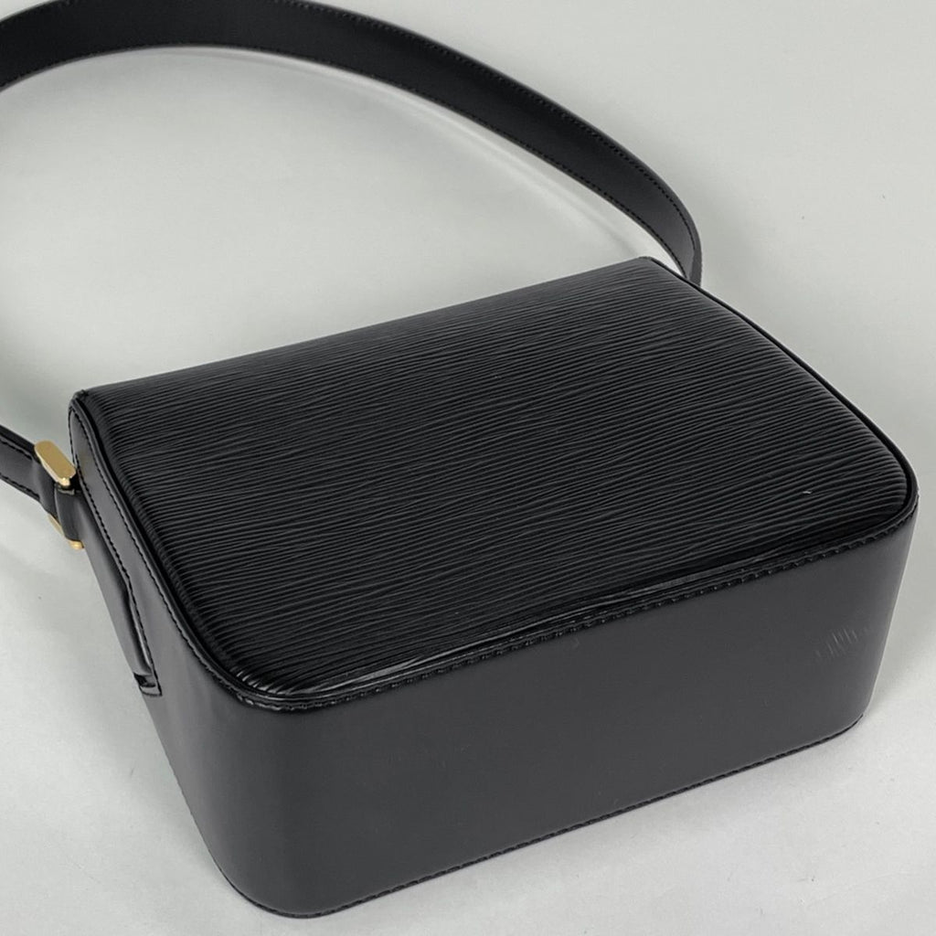 Louis Vuitton Buci Shoulder Bag Epi Noir — view 2