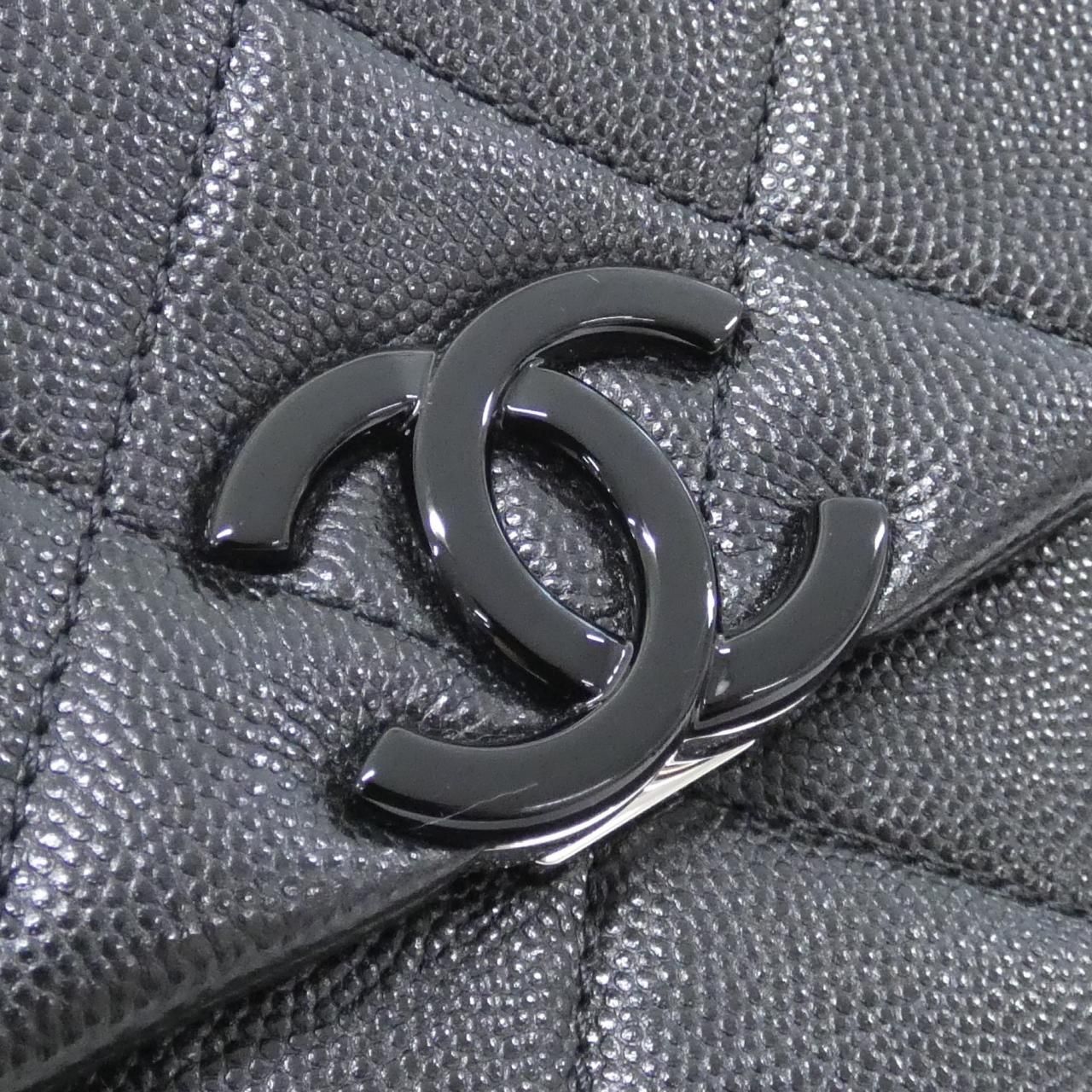 Chanel Shoulder Bag Black — view 4