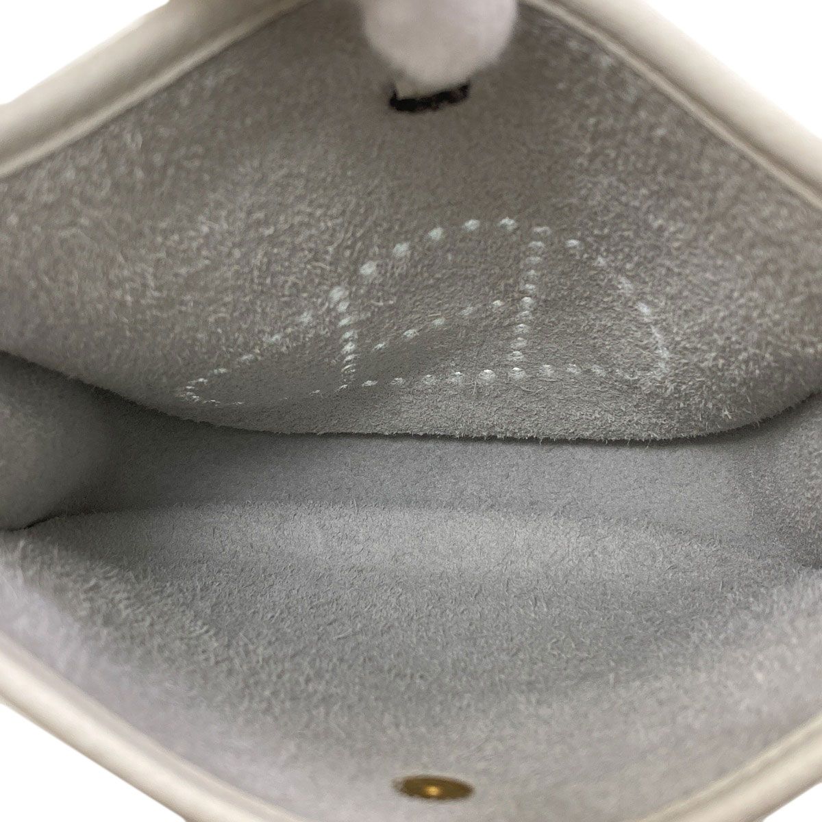 Hermes Evelyne TPM Gold Shoulder Bag Taurillon — view 5