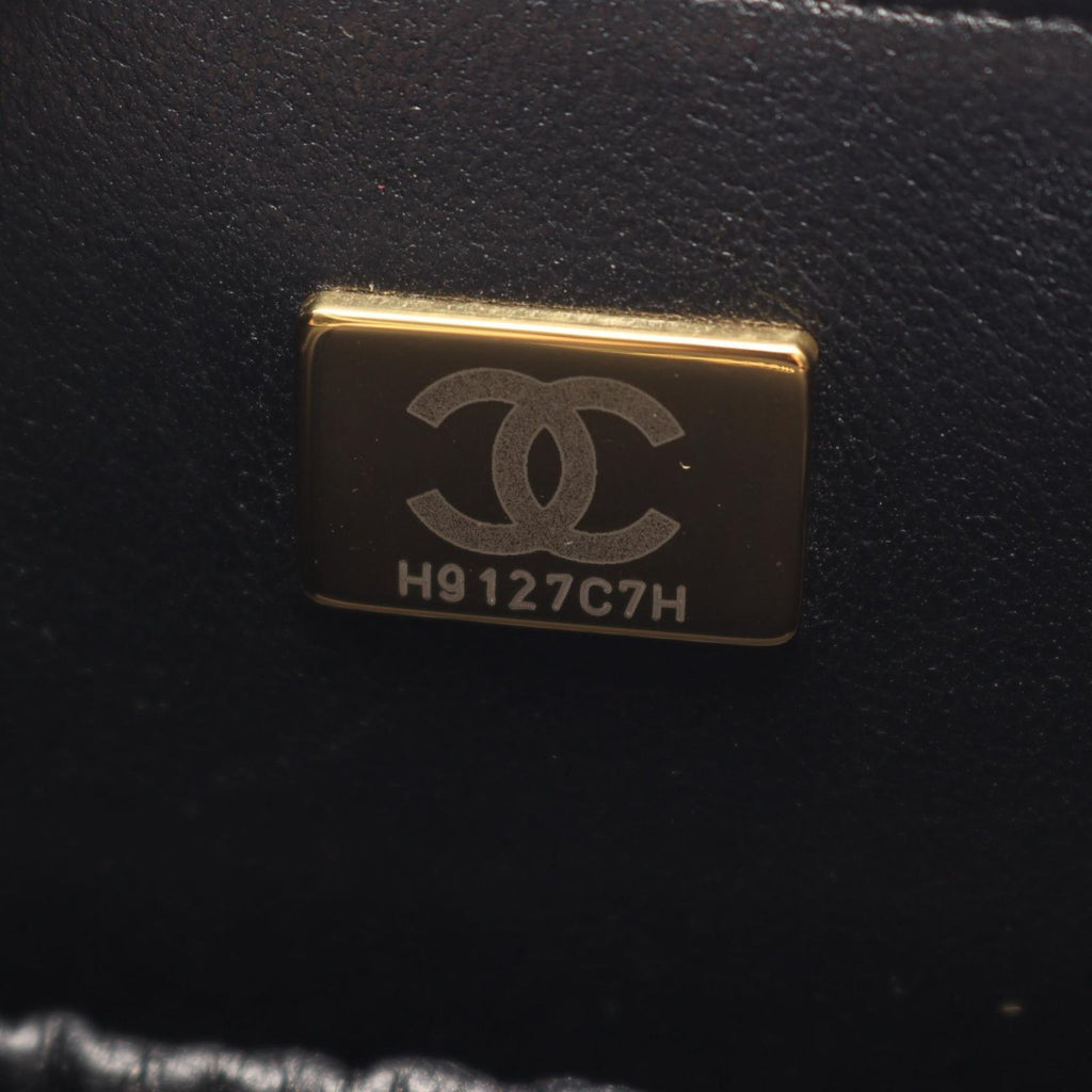 Chanel Shoulder Bag Quilted Vanity 2-Way Black Lambskin Chain — view 5