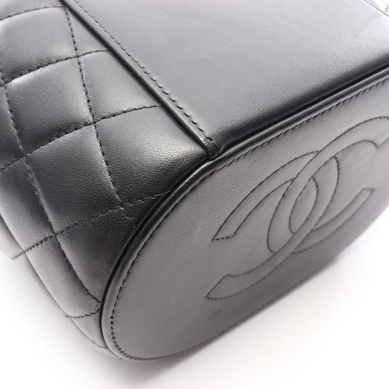 Chanel Shoulder Bag Quilted Vanity 2-Way Black Lambskin Chain — view 7