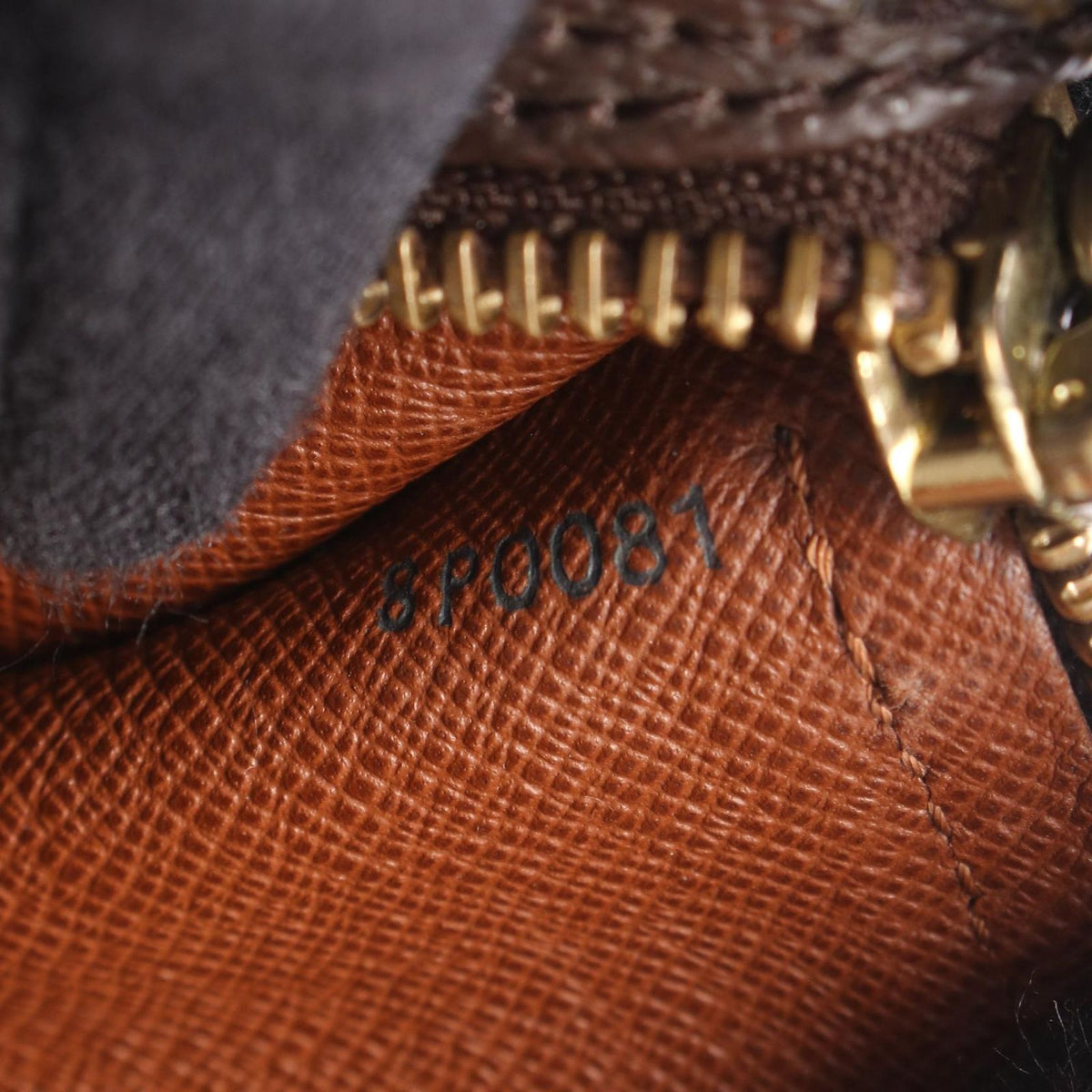 Louis Vuitton Handbag PM — view 5