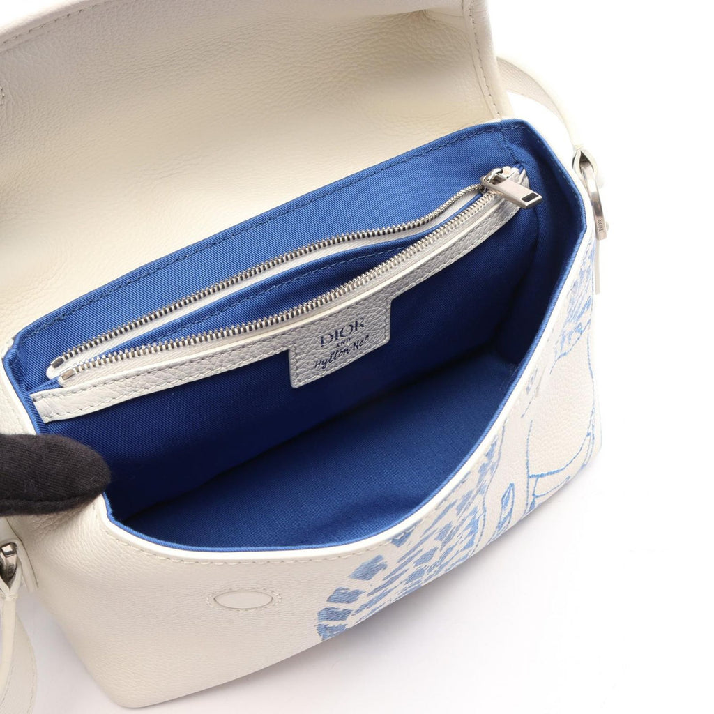 Dior Shoulder Bag Hilton Nel White Leather — view 3