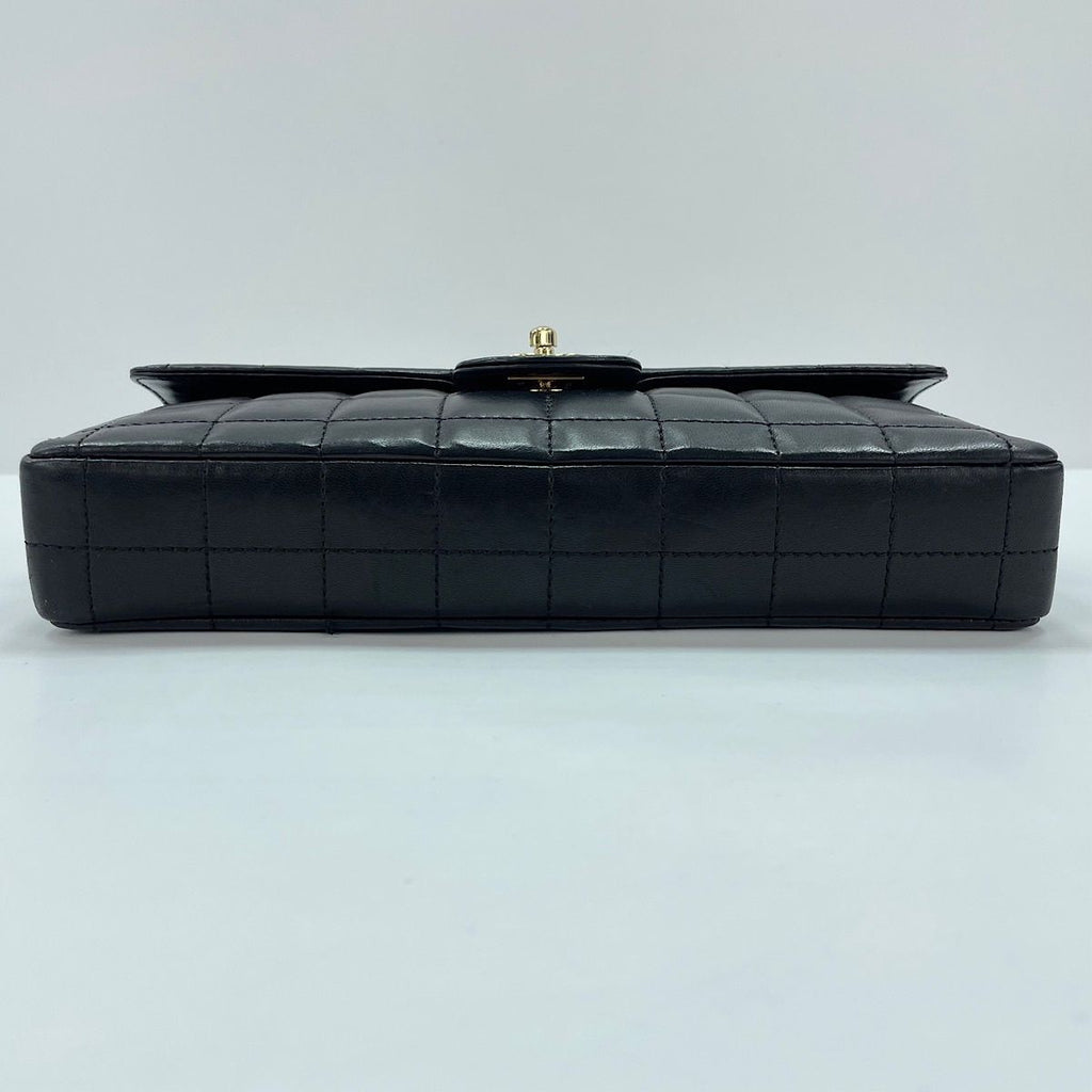 Chanel Shoulder Bag Cho Edge — view 7