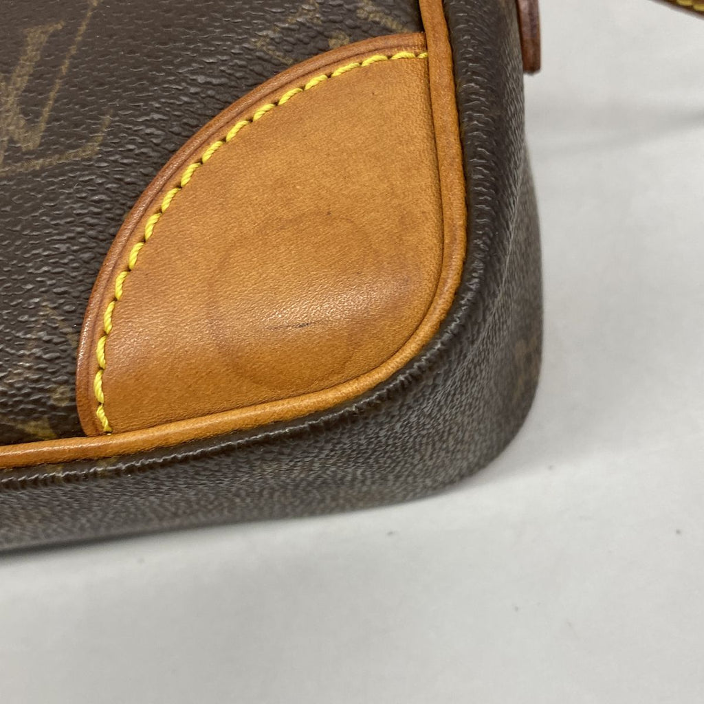 Louis Vuitton Shoulder Bag Monogram Trocadero 27 Brown — view 6