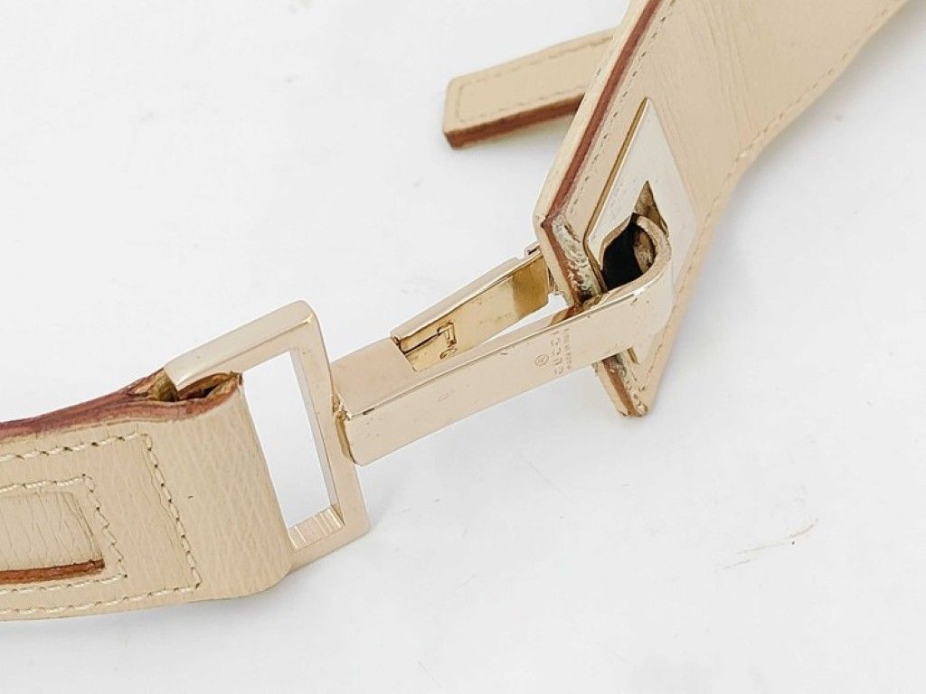 Gucci Shoulder Bag 001 Beige Leather One Handle — view 5