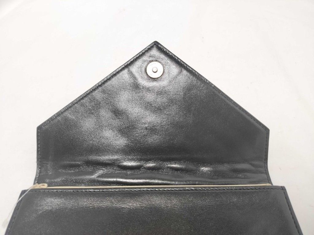 Saint Laurent Clutch Stitch Black Leather — view 5