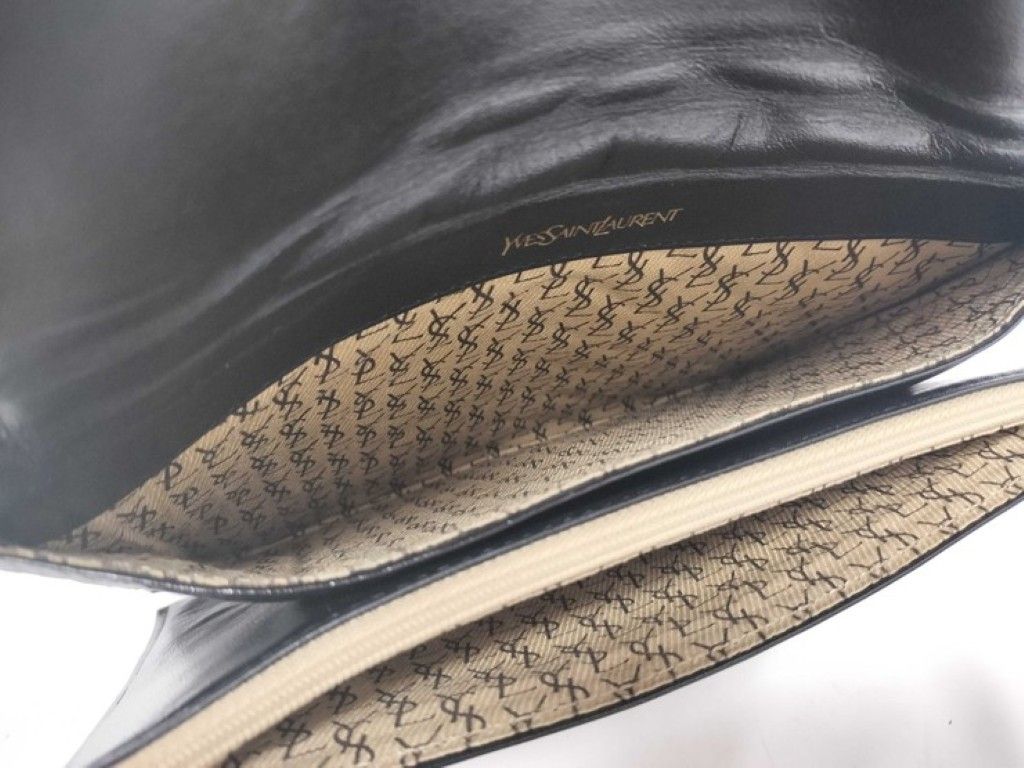 Saint Laurent Clutch Stitch Black Leather — view 7