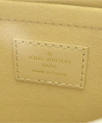 Louis Vuitton Shoulder Bag — view 5