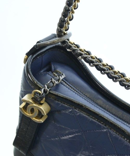 Chanel Shoulder Bag Navy — view 7