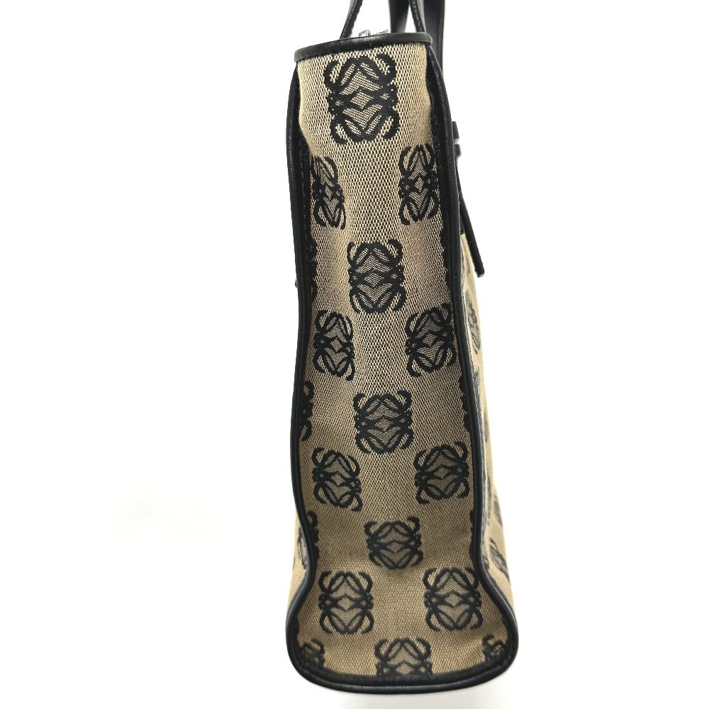 Loewe Handbag Anagram Canvas Beige — view 3