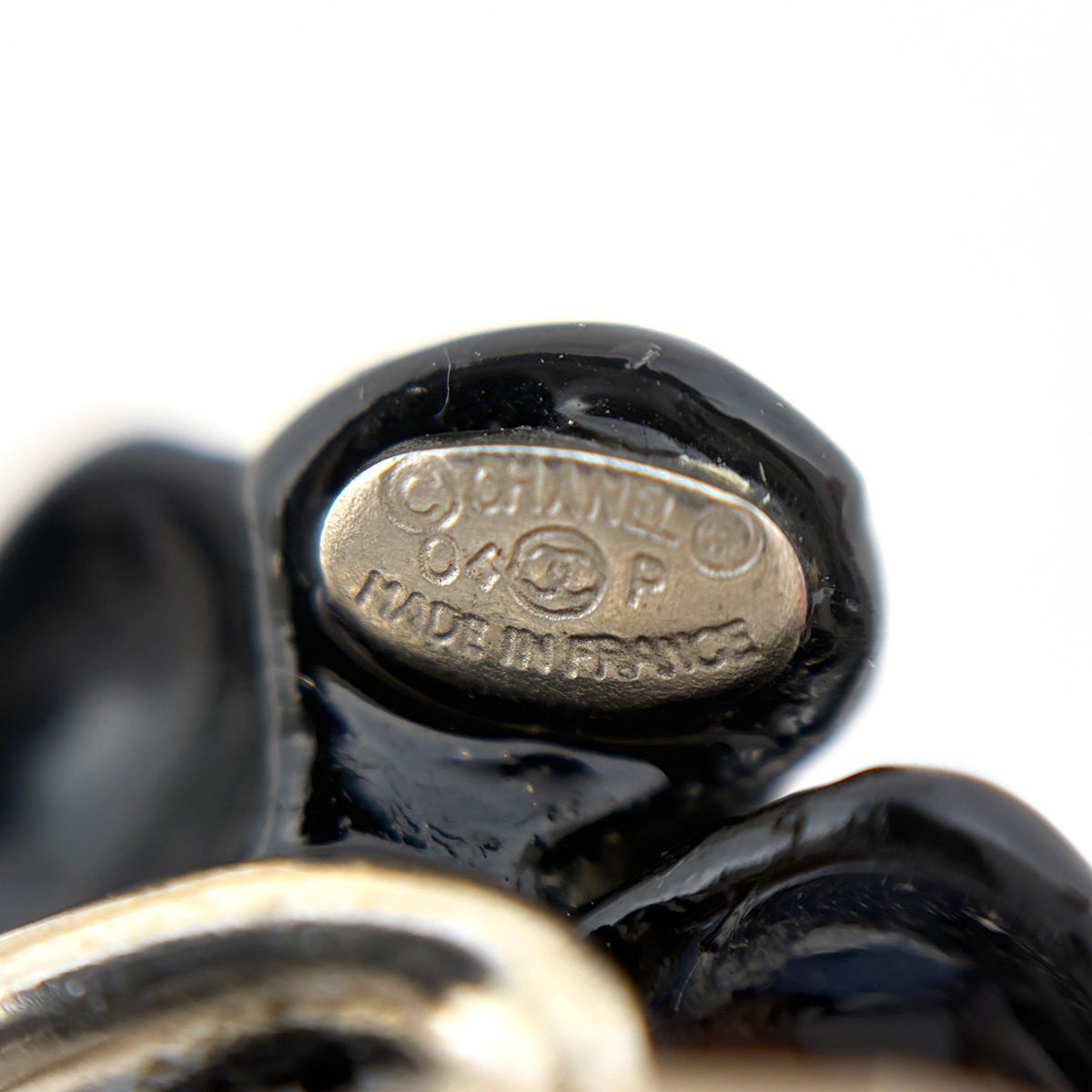Chanel Ring CC Logo Camellia Silver Plated Black — view 4