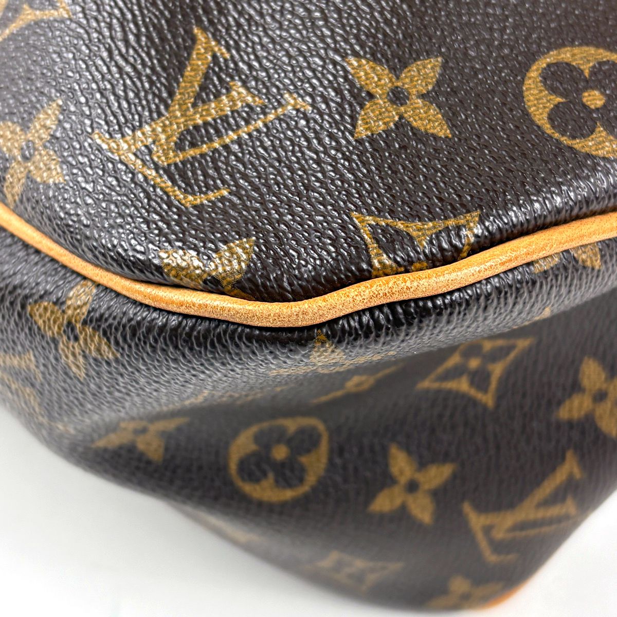 Louis Vuitton Delightful MM Shoulder Bag Monogram Brown — view 3