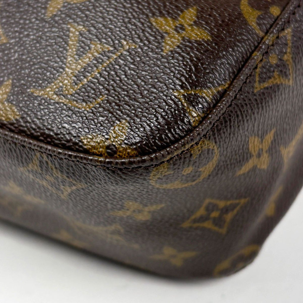 Louis Vuitton Looping MM Shoulder Bag Monogram Brown — view 3