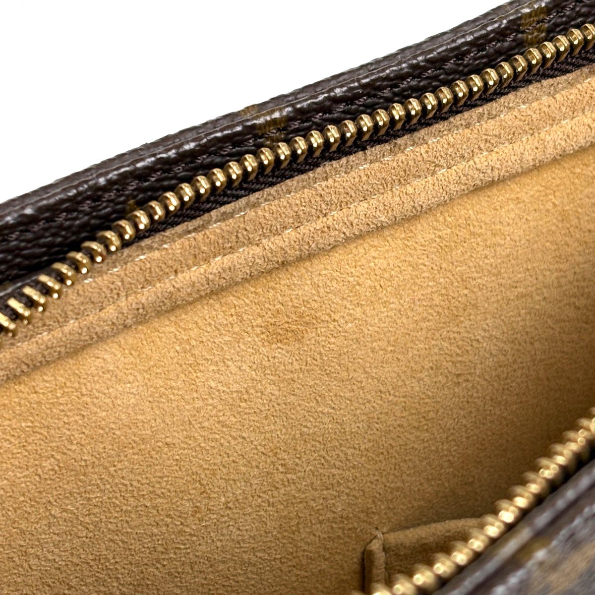 Louis Vuitton Looping MM Shoulder Bag Monogram Brown — view 7