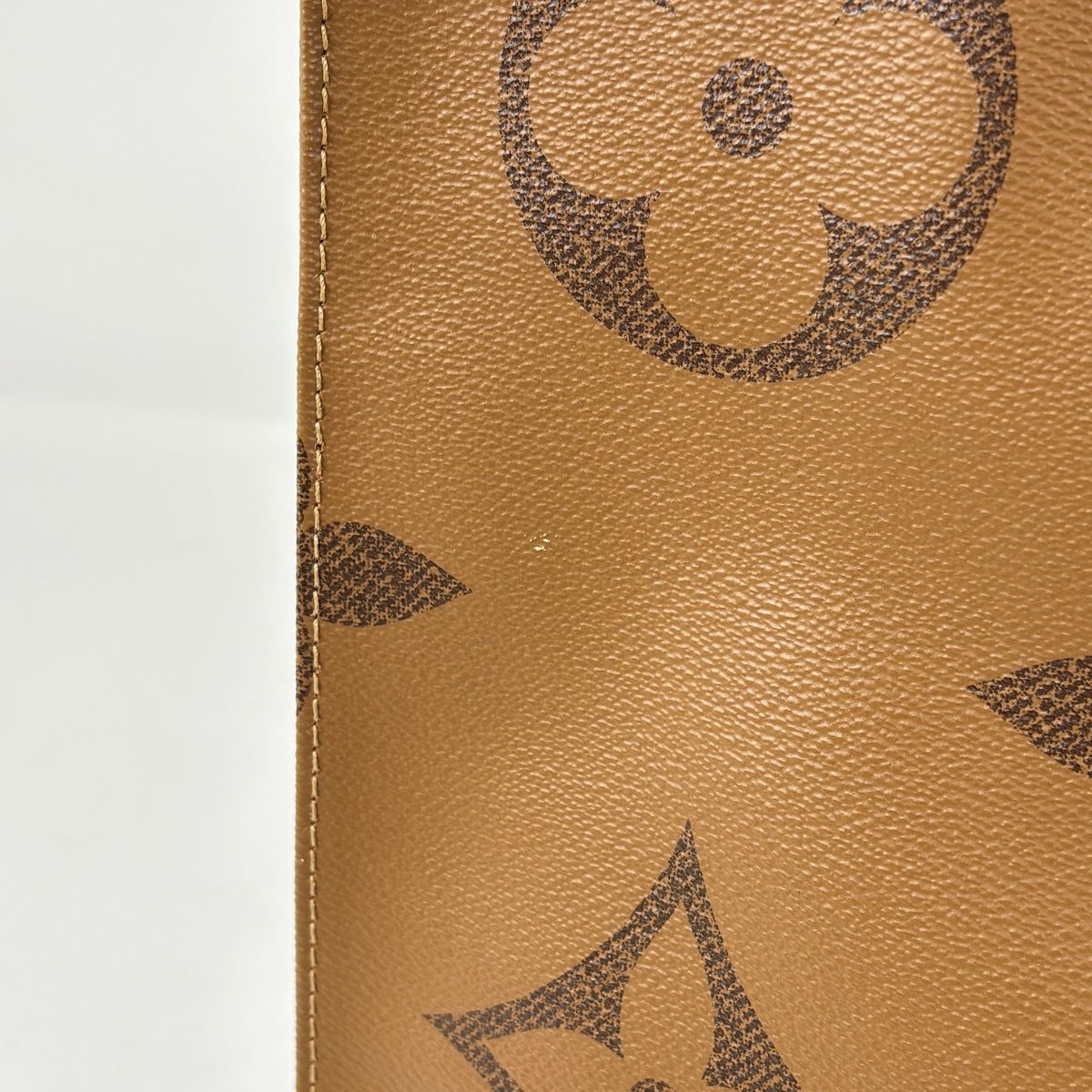 Louis Vuitton On The Go GM Tote 2-Way Shoulder Bag Monogram Giant Reverse Brown — view 4