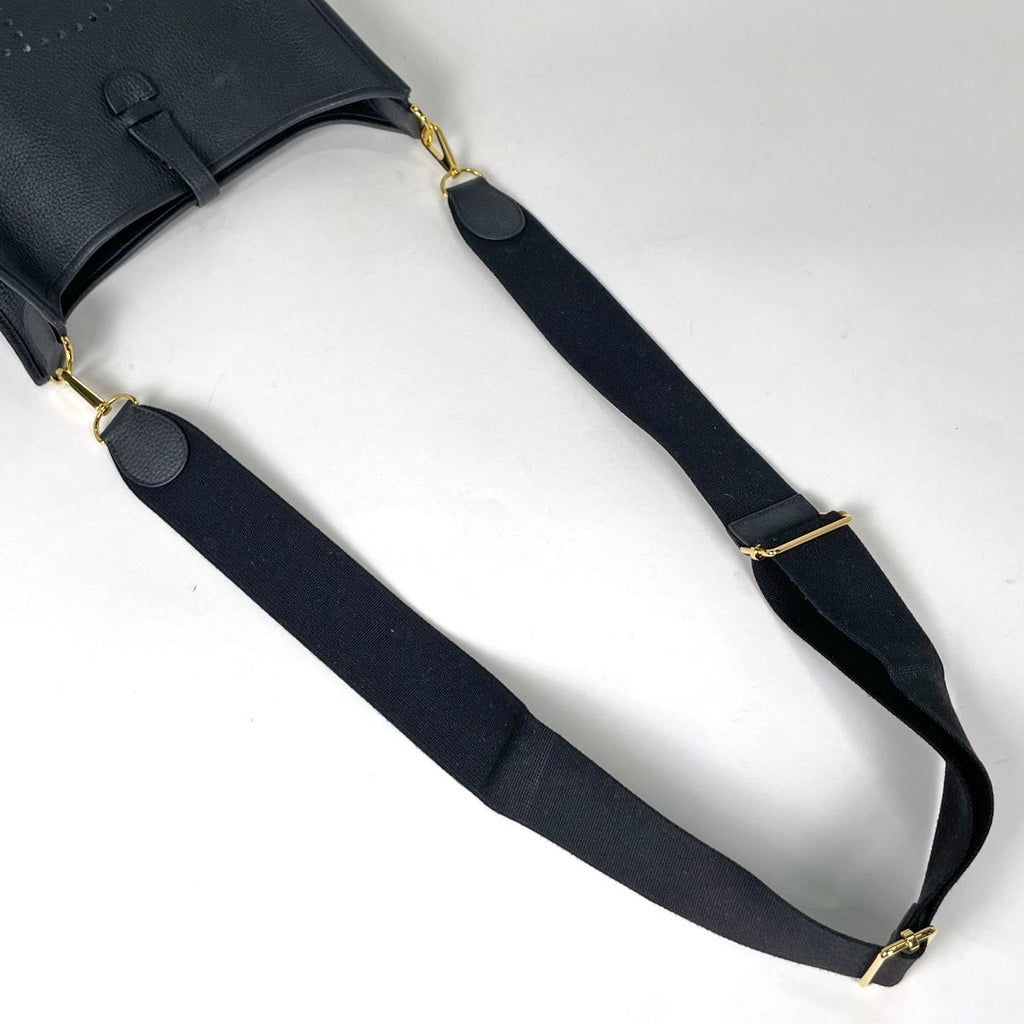 Hermes Evelyne 3 Shoulder Bag PM Taurillon Clemence Black — view 6