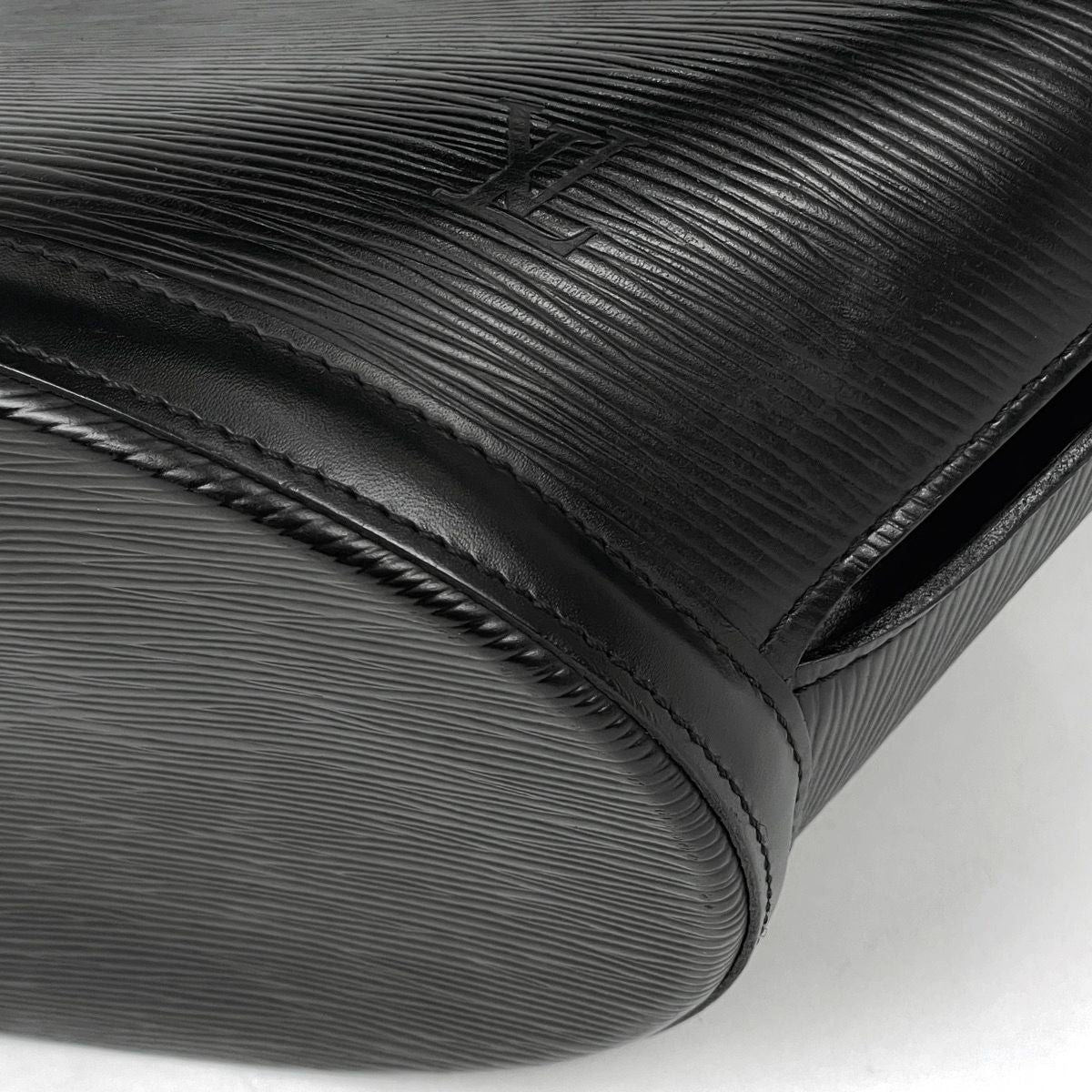 Louis Vuitton Saint Jacques Shopping Tote Shoulder Bag Epi Noir — view 3