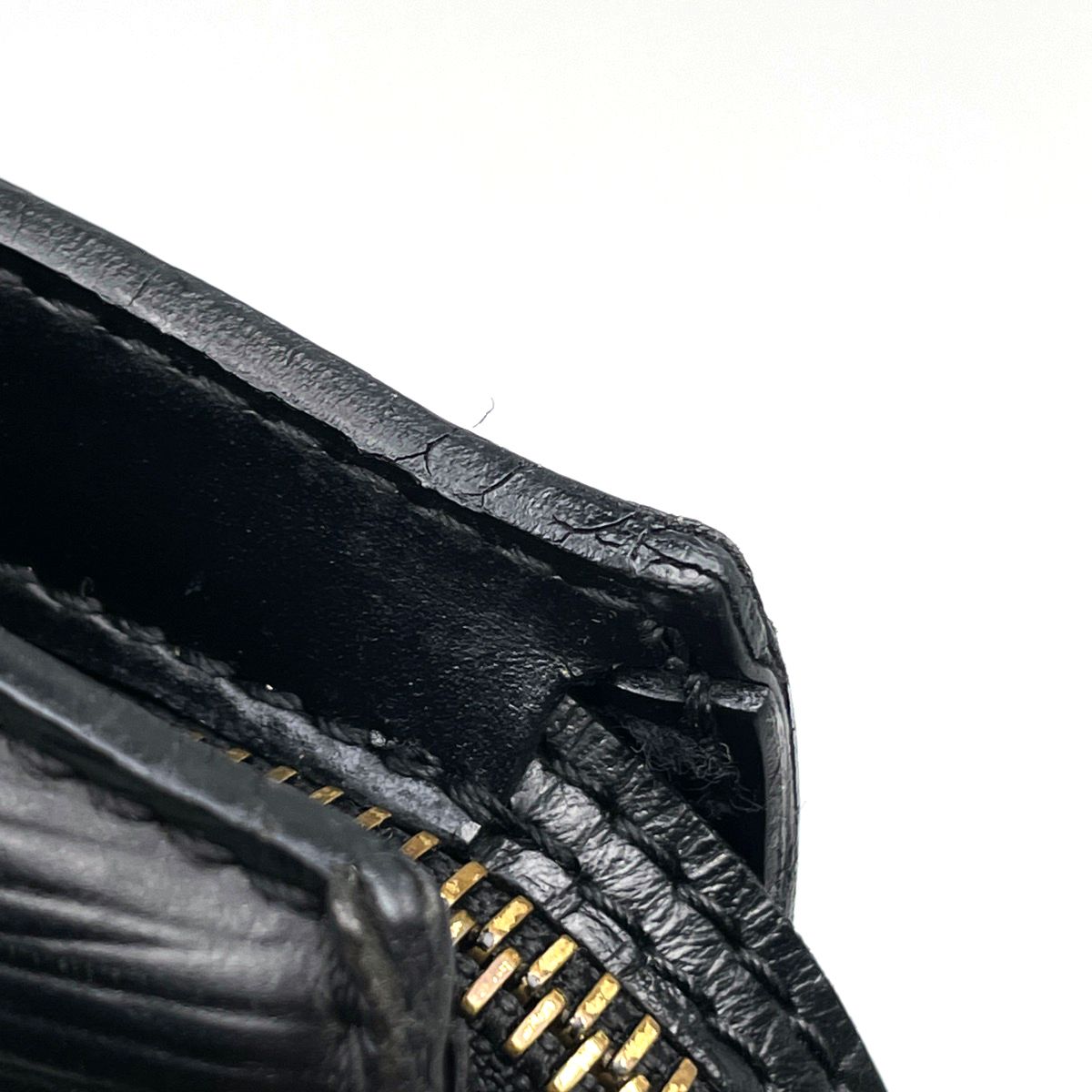 Louis Vuitton Saint Jacques Shopping Tote Shoulder Bag Epi Noir — view 4