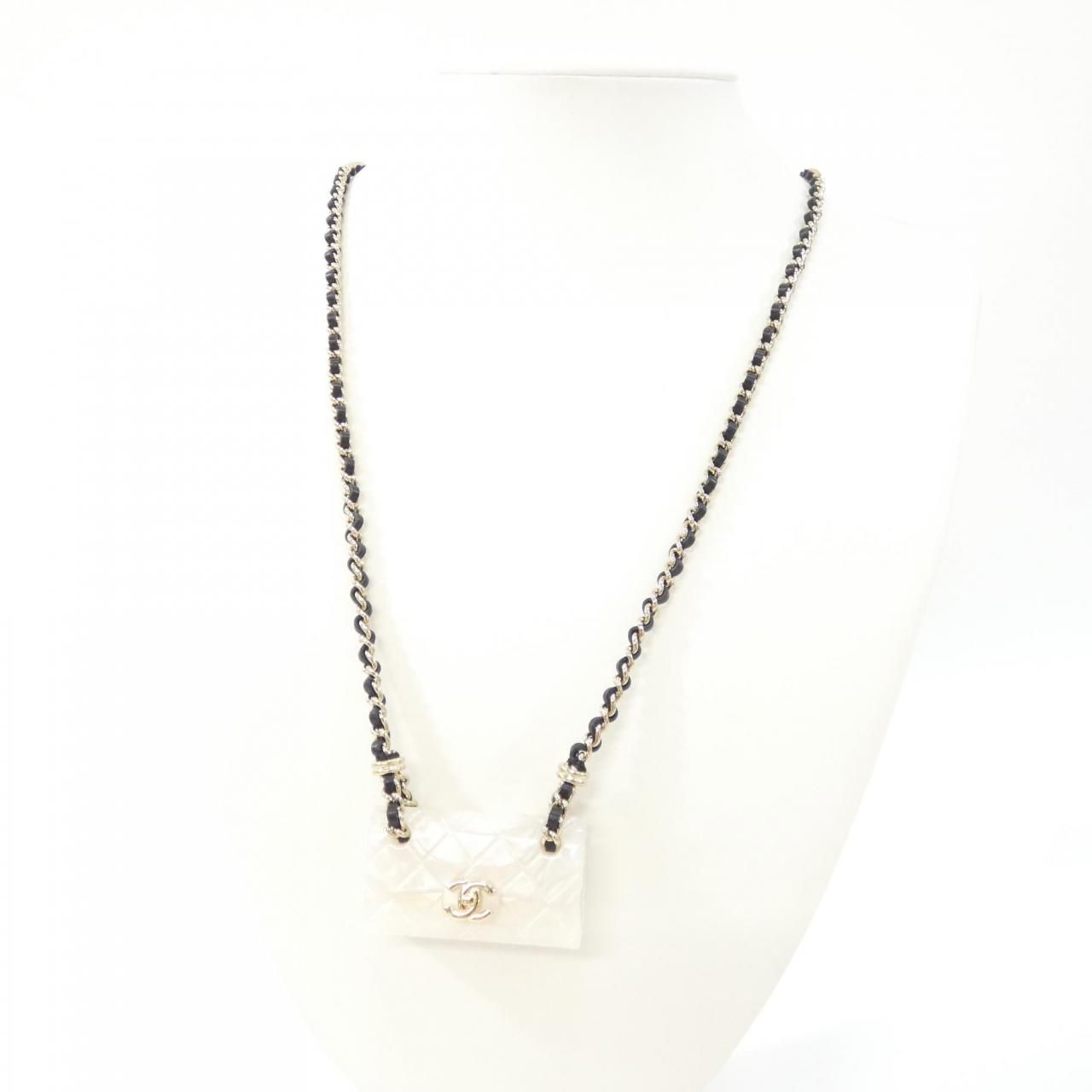 Chanel Necklace Gold — view 5