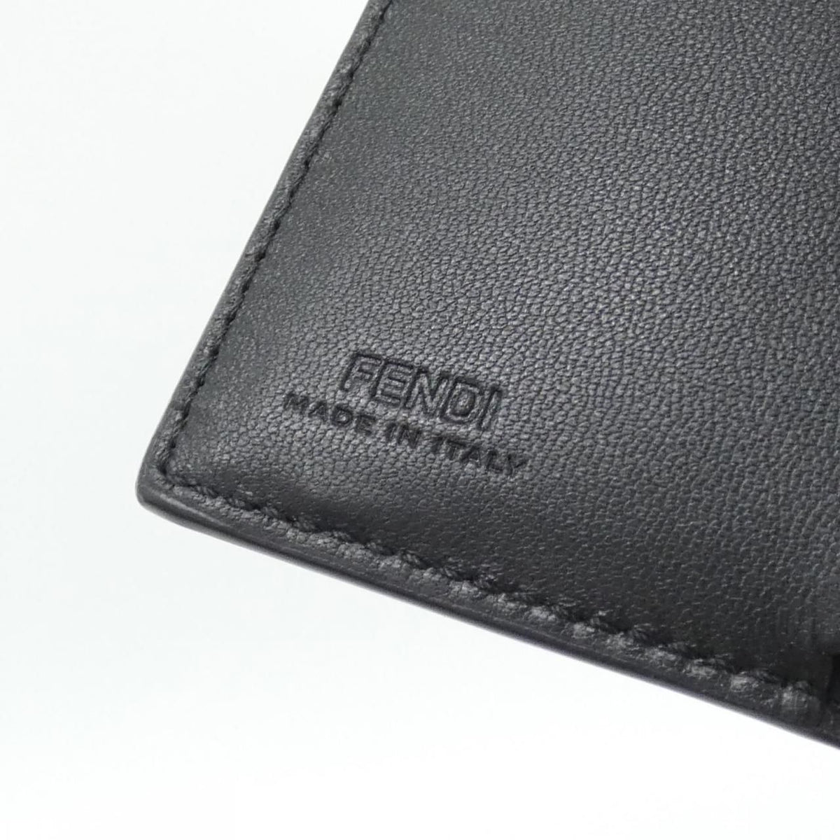Fendi Wallet Gold — view 7