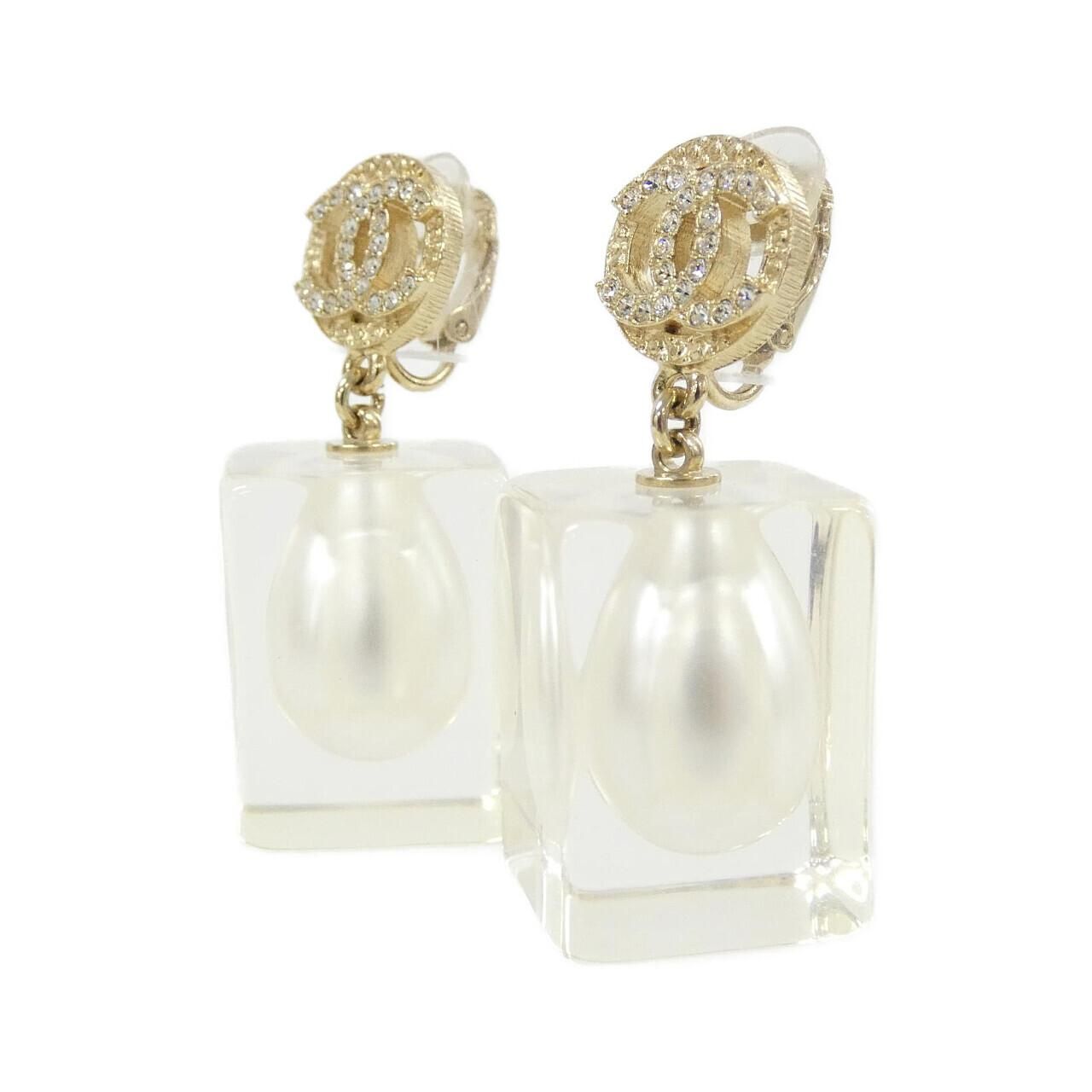 Chanel Earrings Gold — view 2