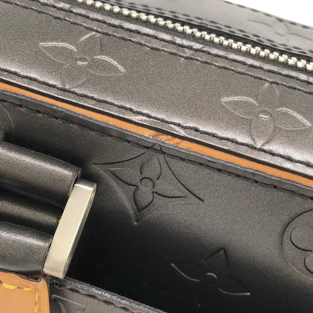Louis Vuitton Monogram Matt Shelton — view 4