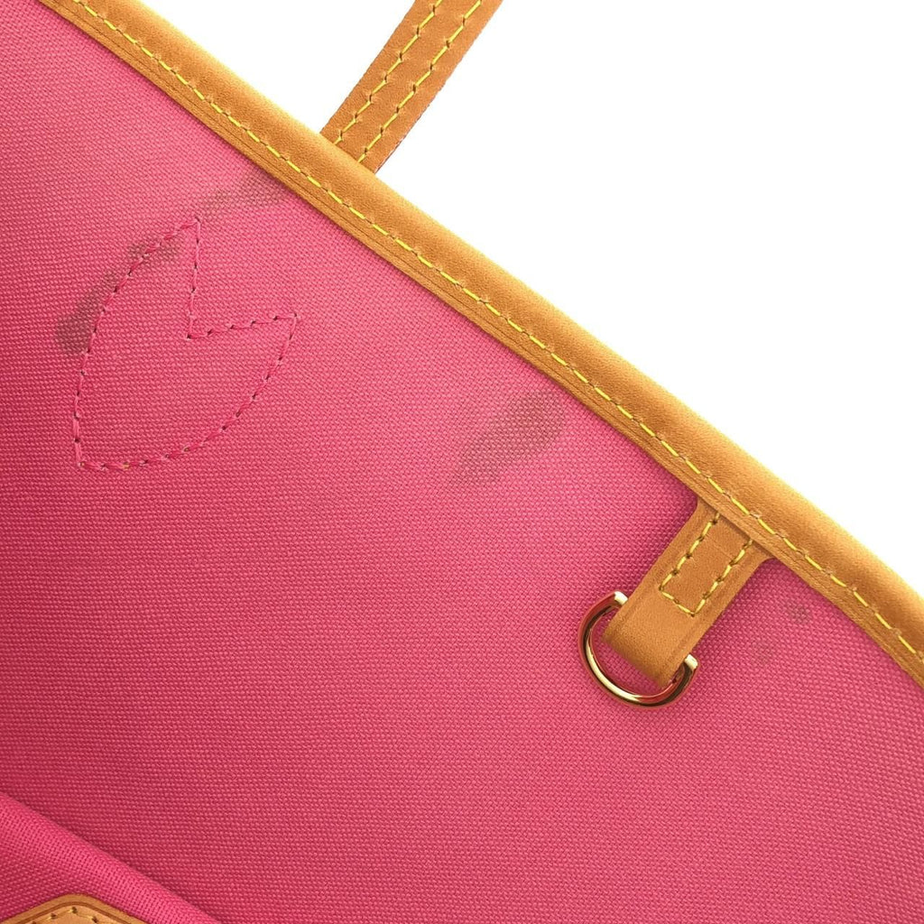 Louis Vuitton Monogram Hand Neverfull MM — view 8