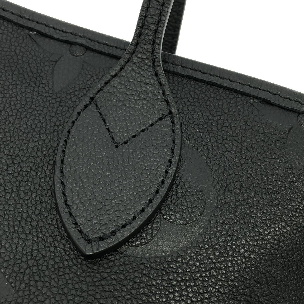 Louis Vuitton Monogram Empreinte Neverfull MM — view 4