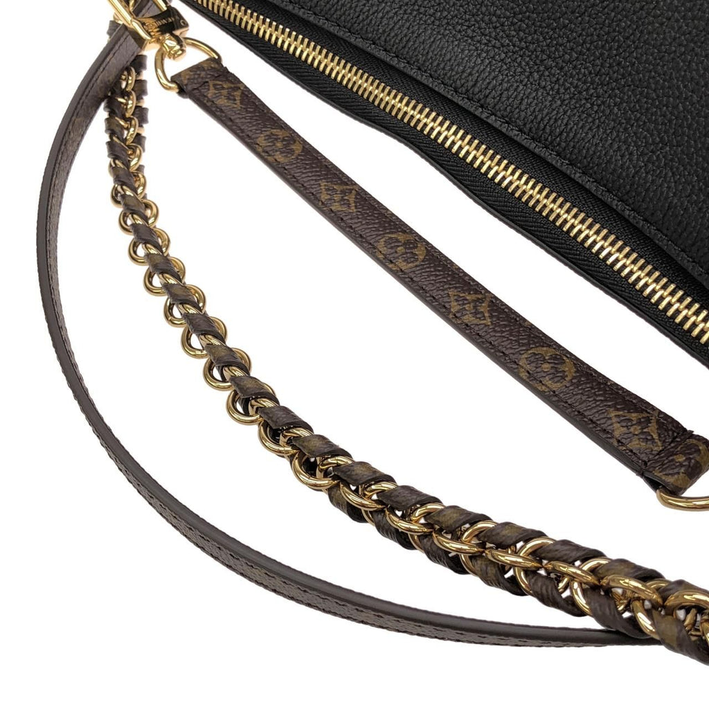 Louis Vuitton Multipass Shoulder Bag — view 6