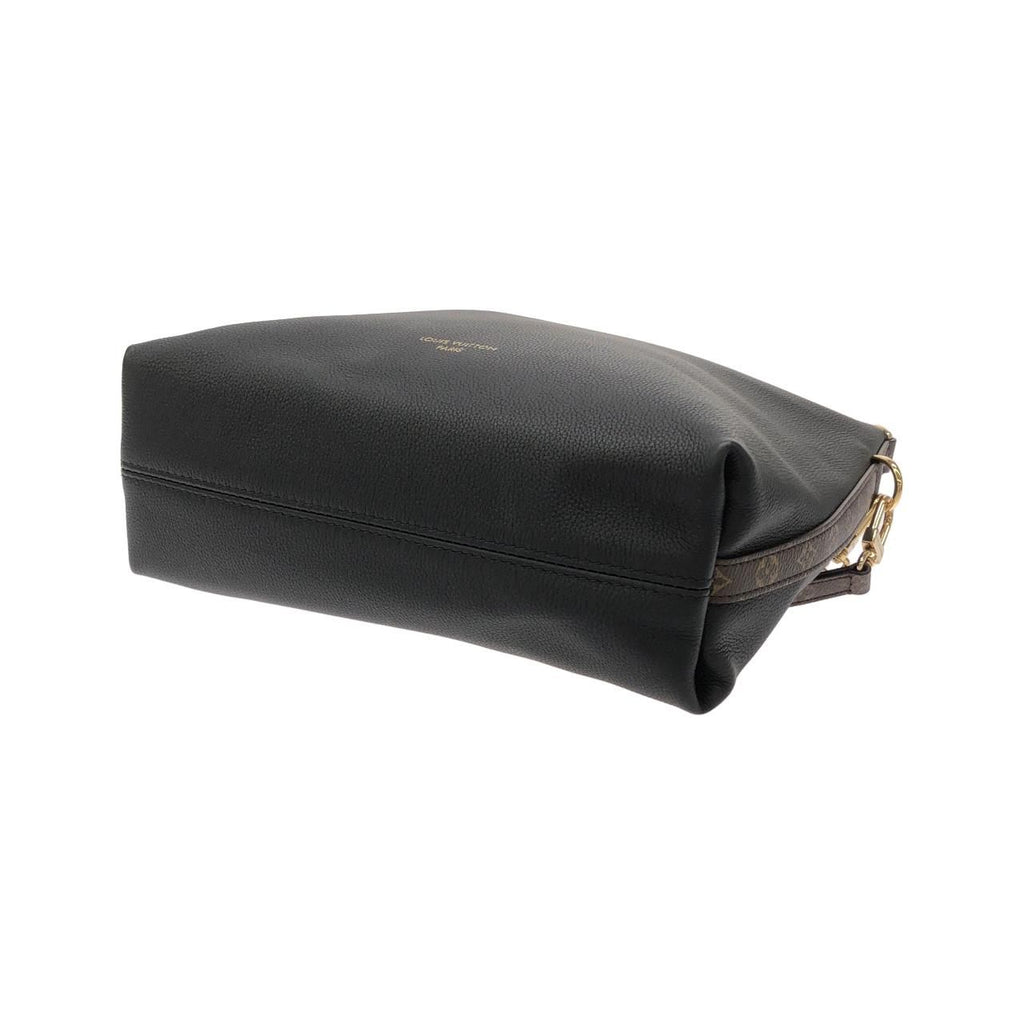 Louis Vuitton Multipass Shoulder Bag — view 3