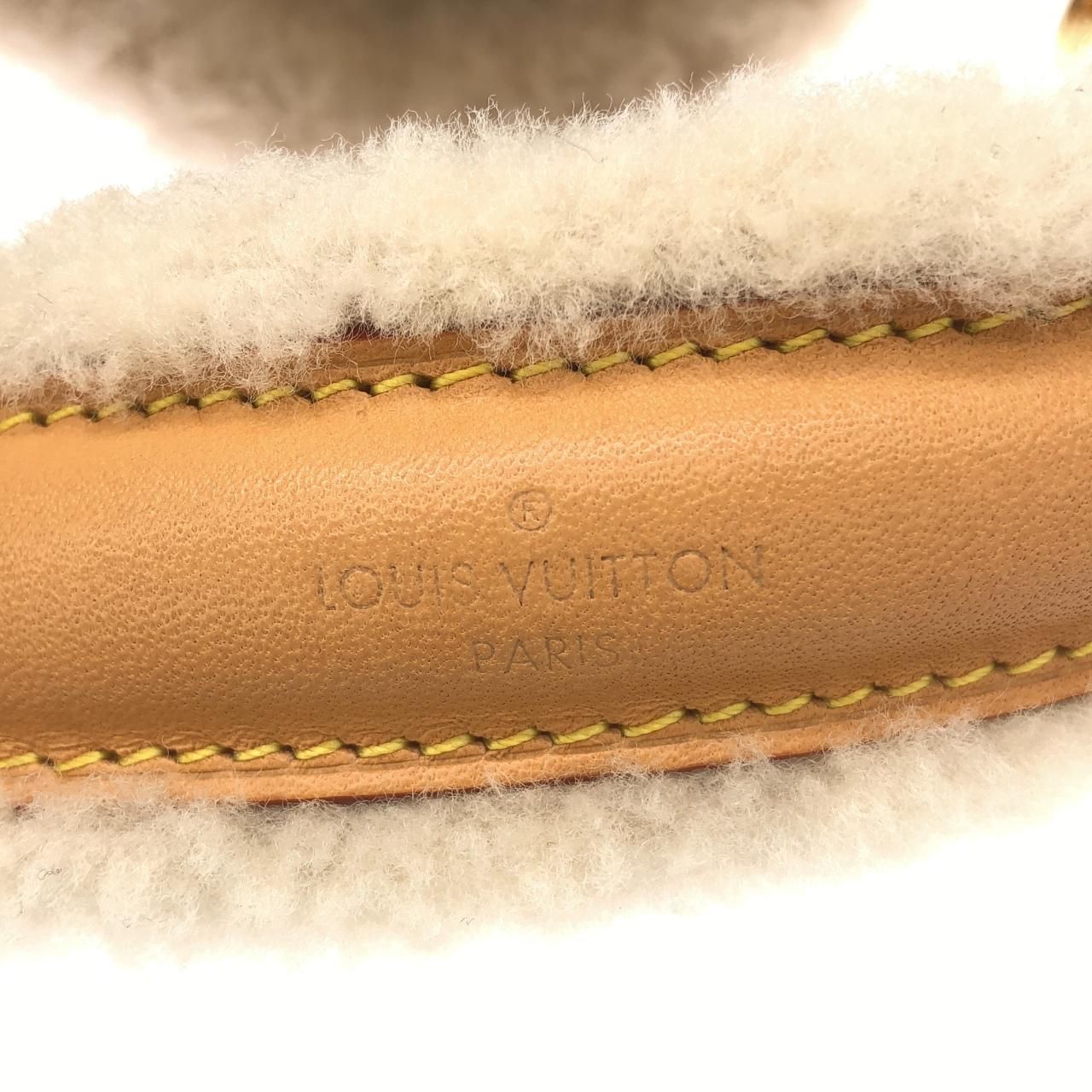 Louis Vuitton Monogram Neo Noe BB Shoulder Bag — view 5