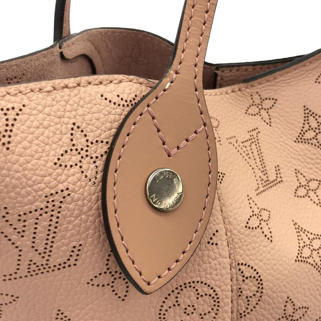 Louis Vuitton Mahina Hina PM — view 5