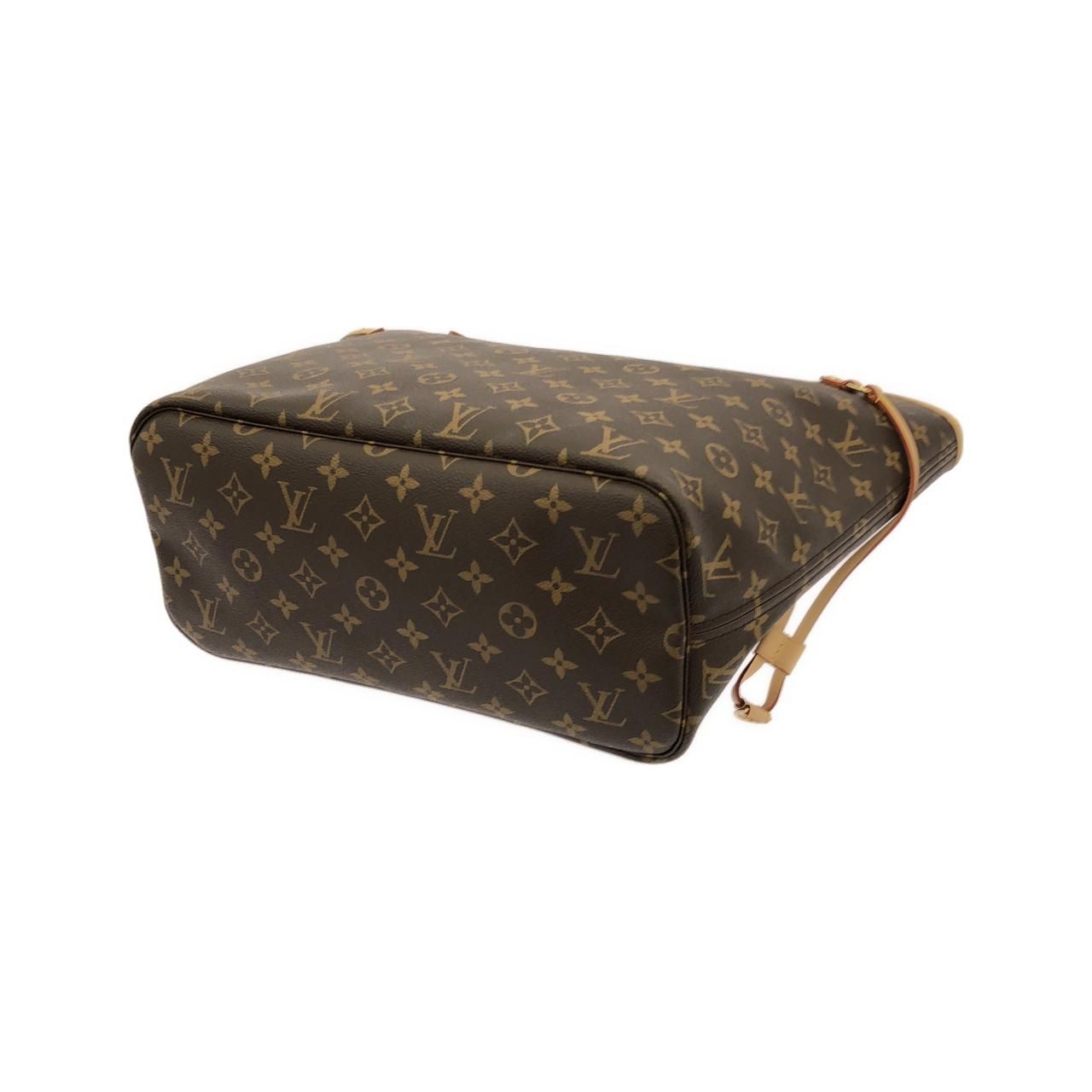 Louis Vuitton Monogram Neverfull MM — view 2