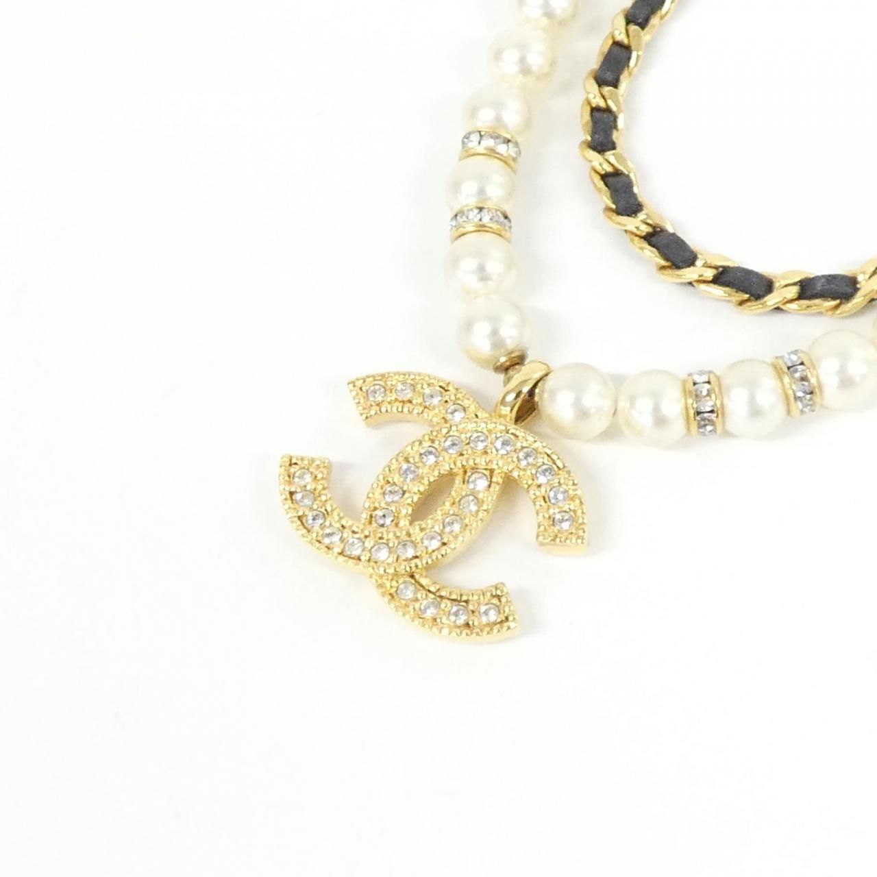 Chanel Abe 729 Necklace — view 3