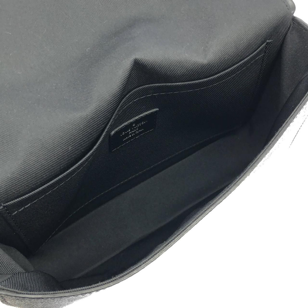 Louis Vuitton Damier Graphite Studio Messenger Shoulder Bag — view 7