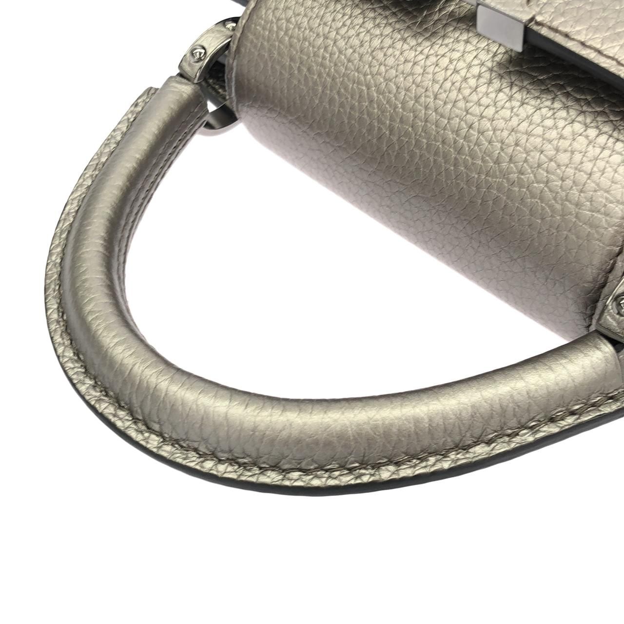 Louis Vuitton Capucines BB — view 6
