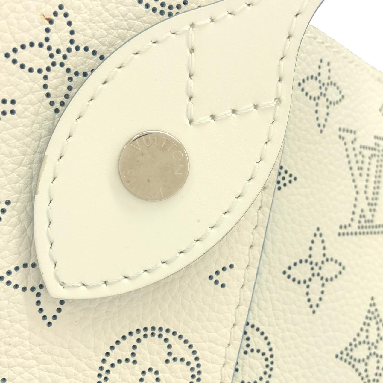 Louis Vuitton Mahina Hina PM — view 8