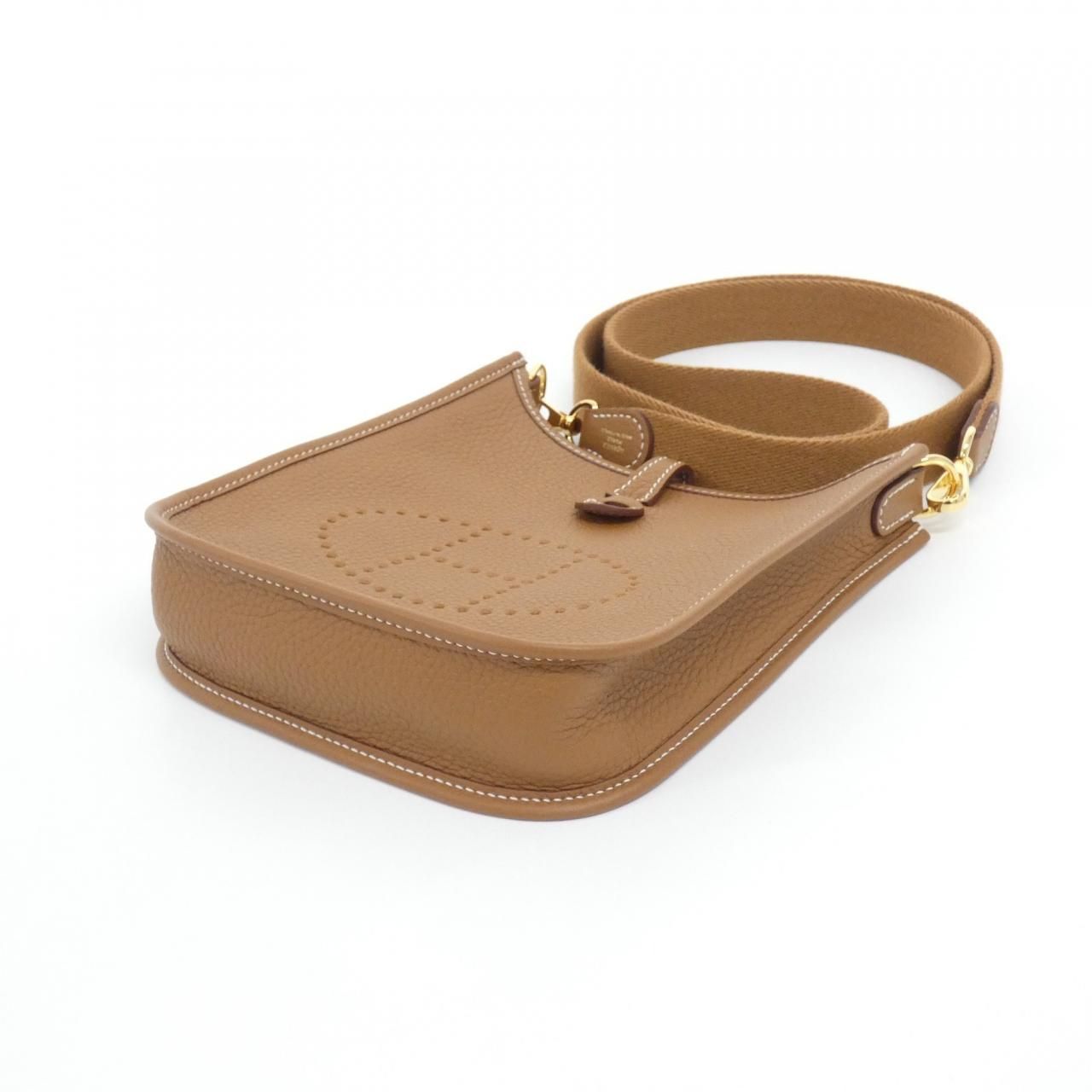 Hermes Evelyne Amazon 16 Shoulder Bag — view 3