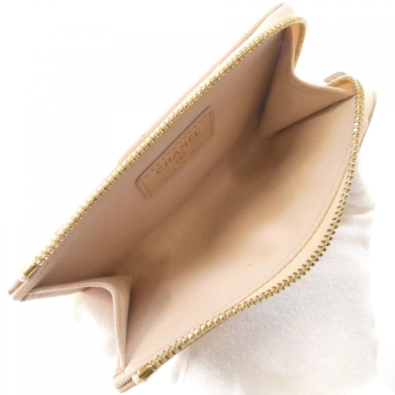 Chanel Card Case Card Holders Pink — view 8