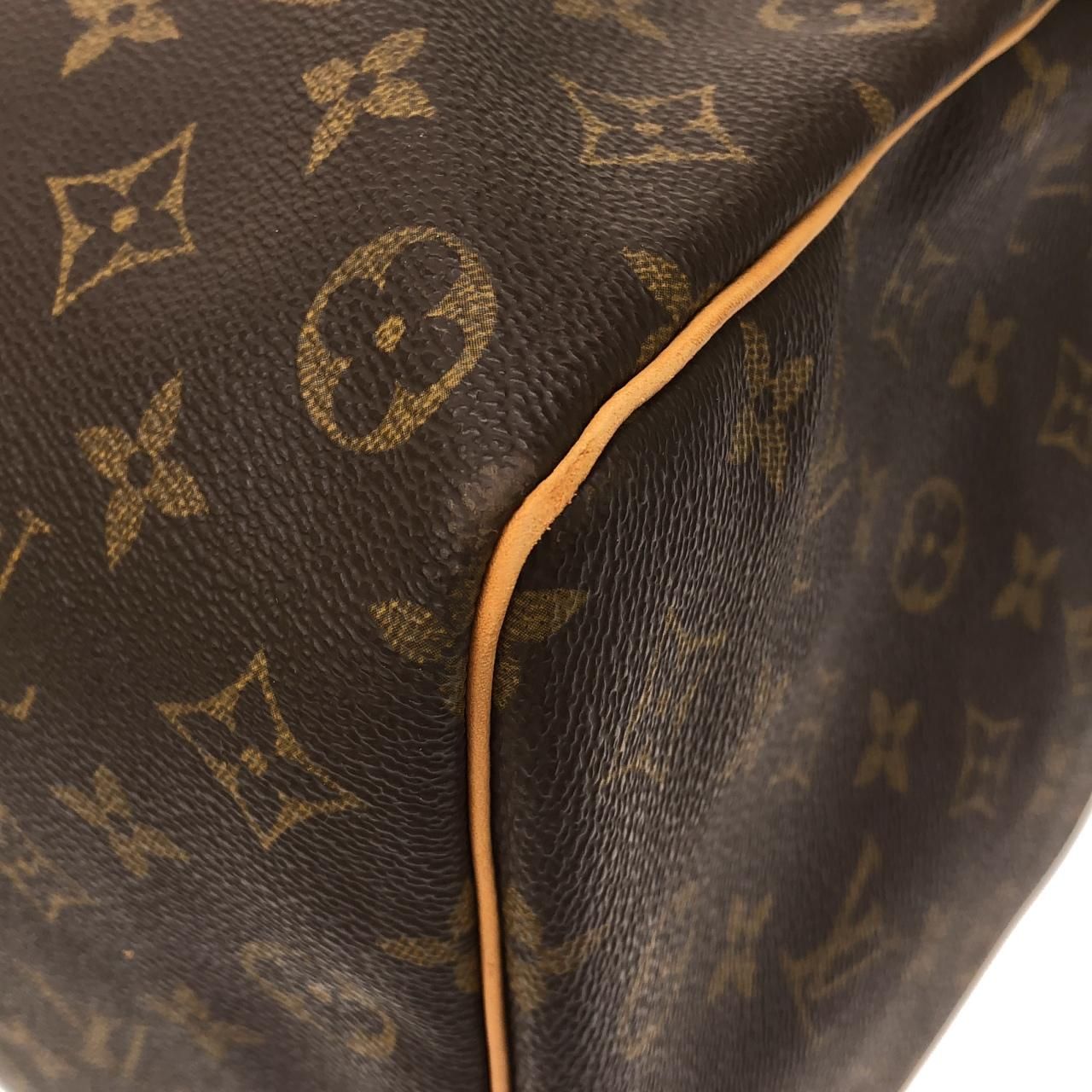 Louis Vuitton Monogram Keepall 50 Boston Bag — view 2