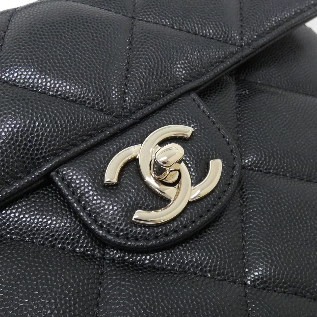 Chanel Bag Handbag Black — view 5