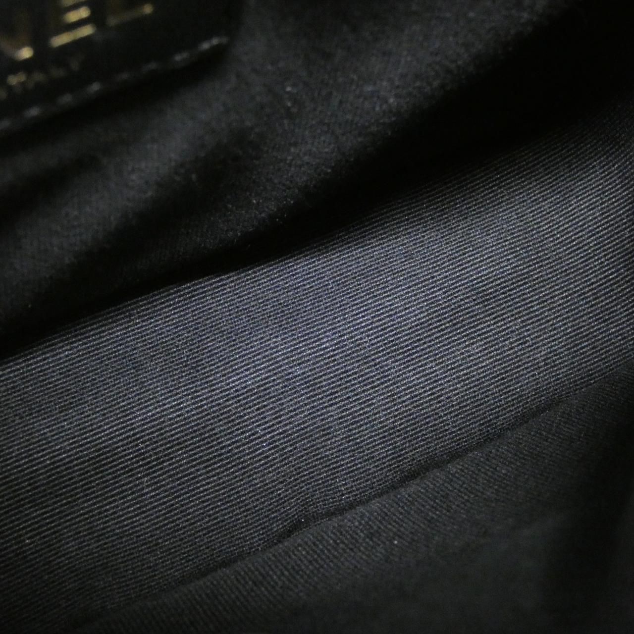 Chanel Shoulder Bag Black — view 7